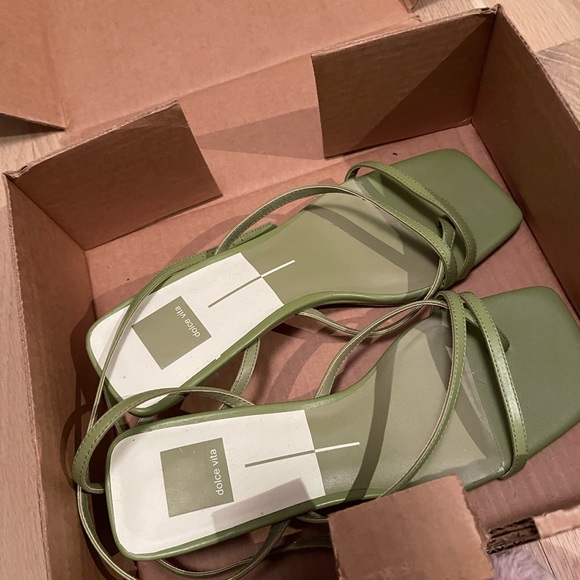NEW-Dolce Vita Green Strappy Sandals with Medium Heel - Picture 5 of 5